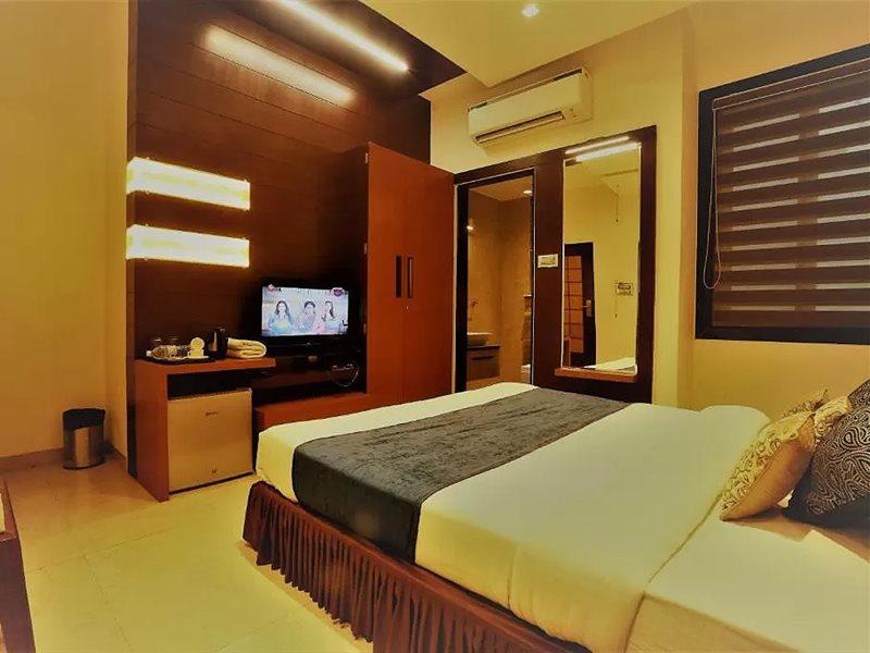 Hotel The Ashoka