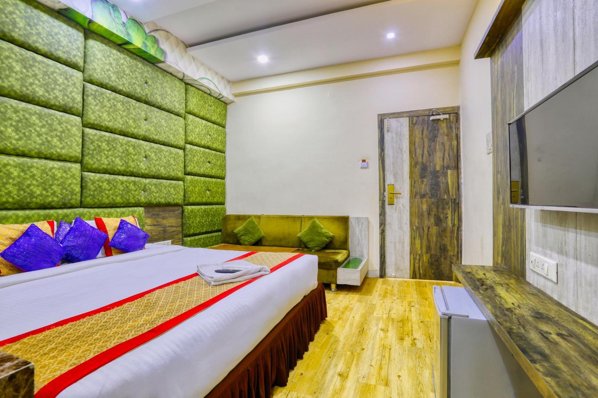 Hotel The Ashoka 3*
