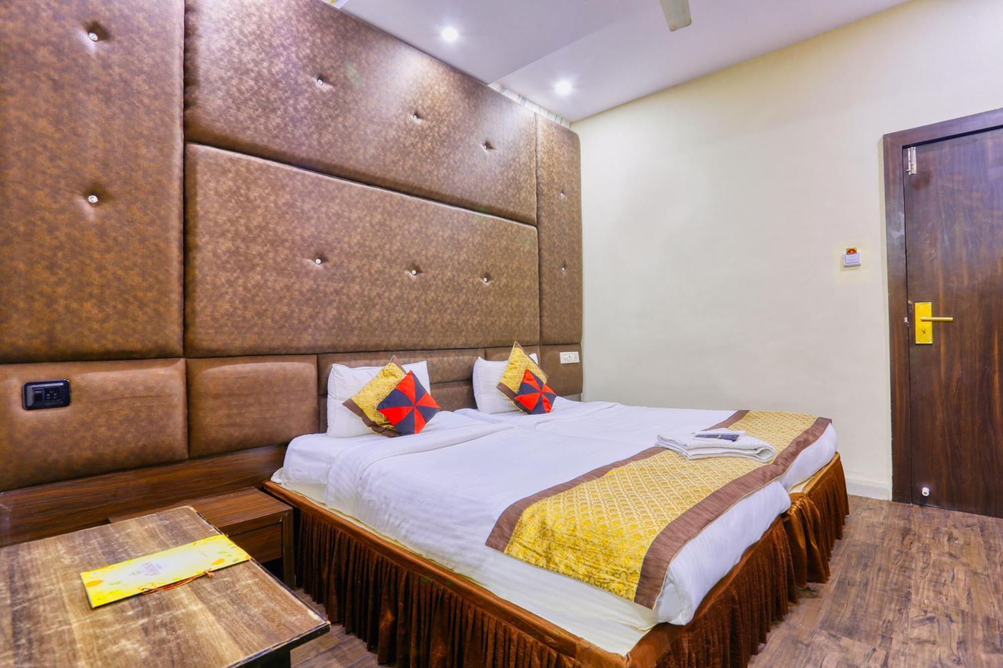 The Ashoka 3*
