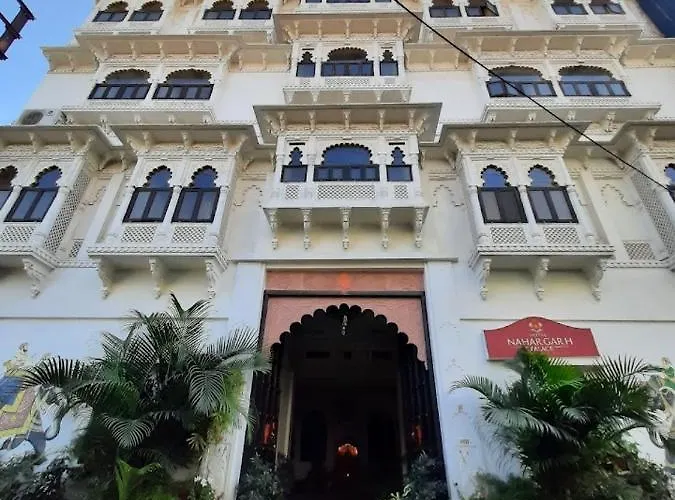 Hotel Nahargarh Palace