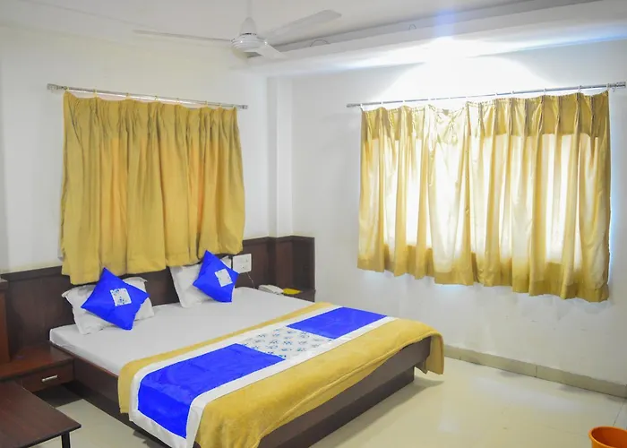 Hotel Uday Palace 1