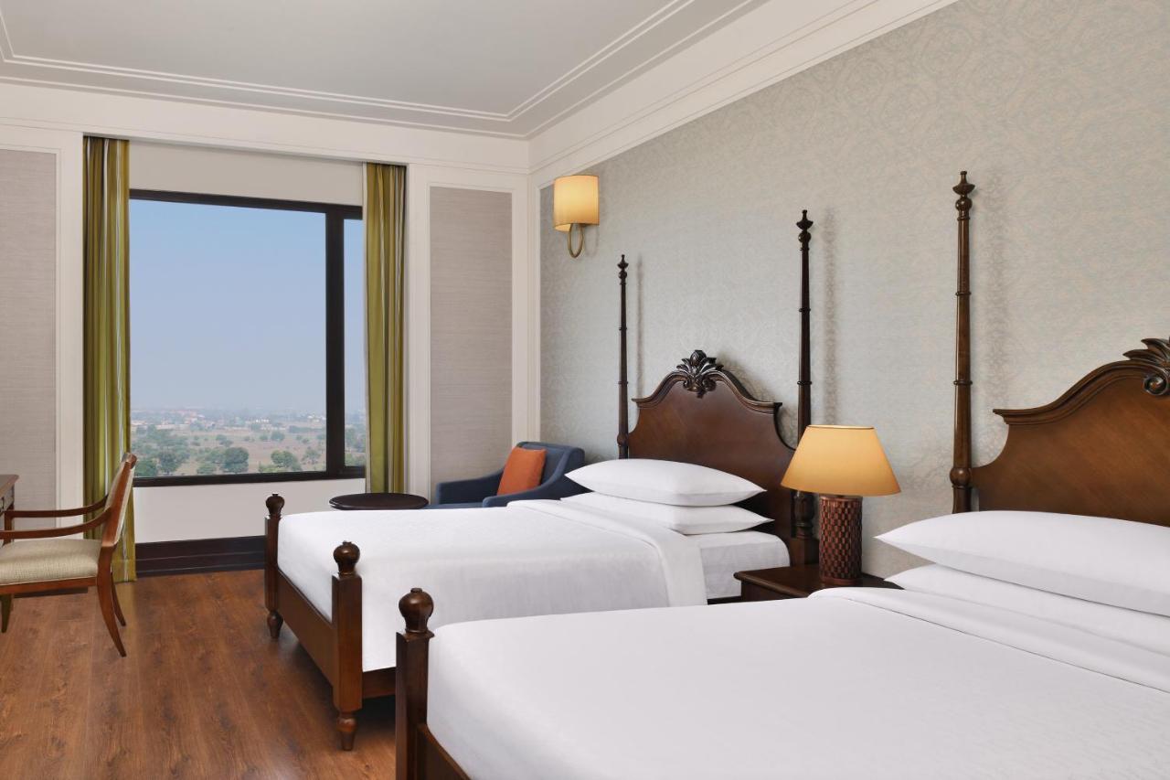 Sheraton Grand Palace