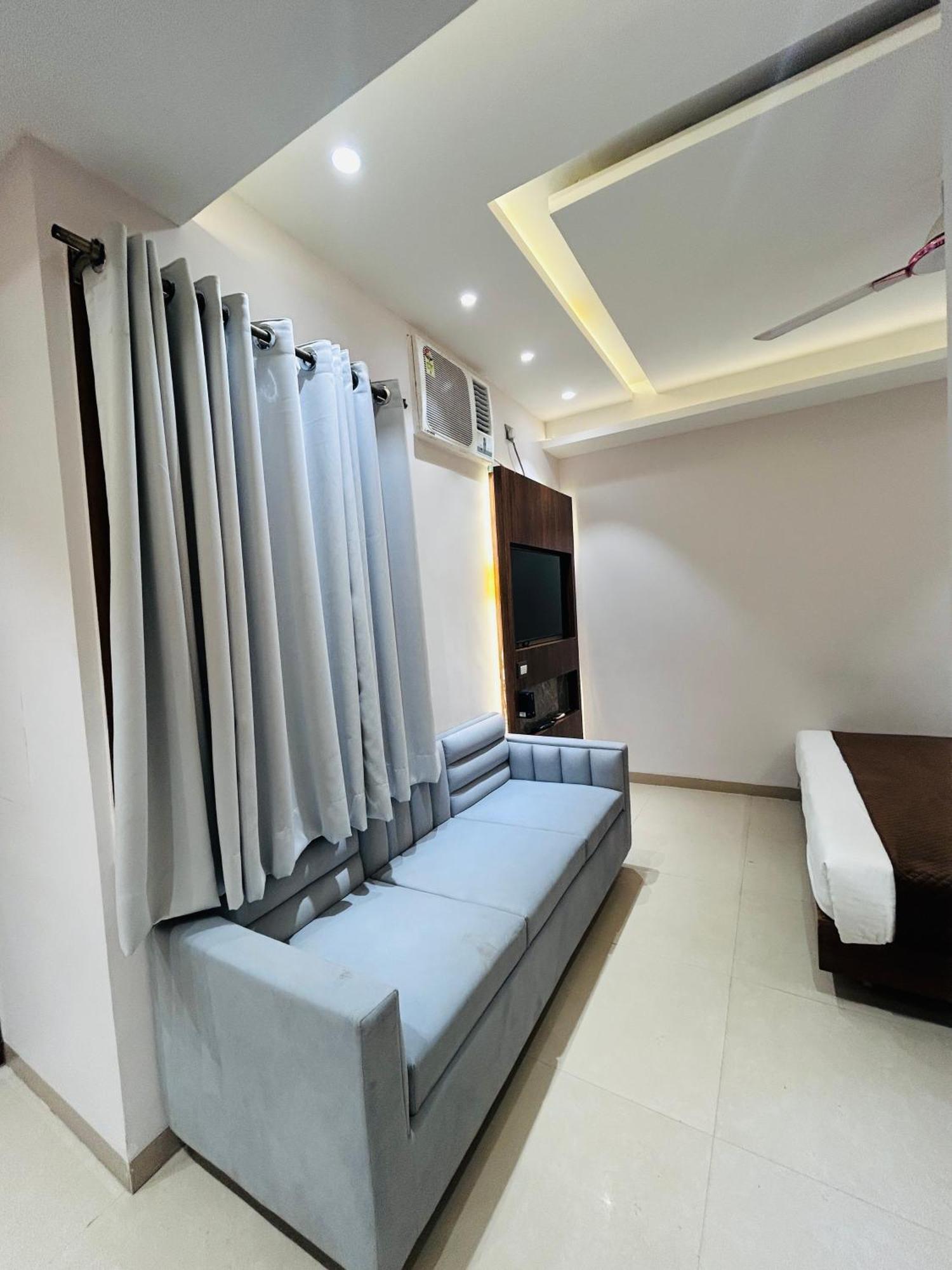 Care Residency 3* Indore