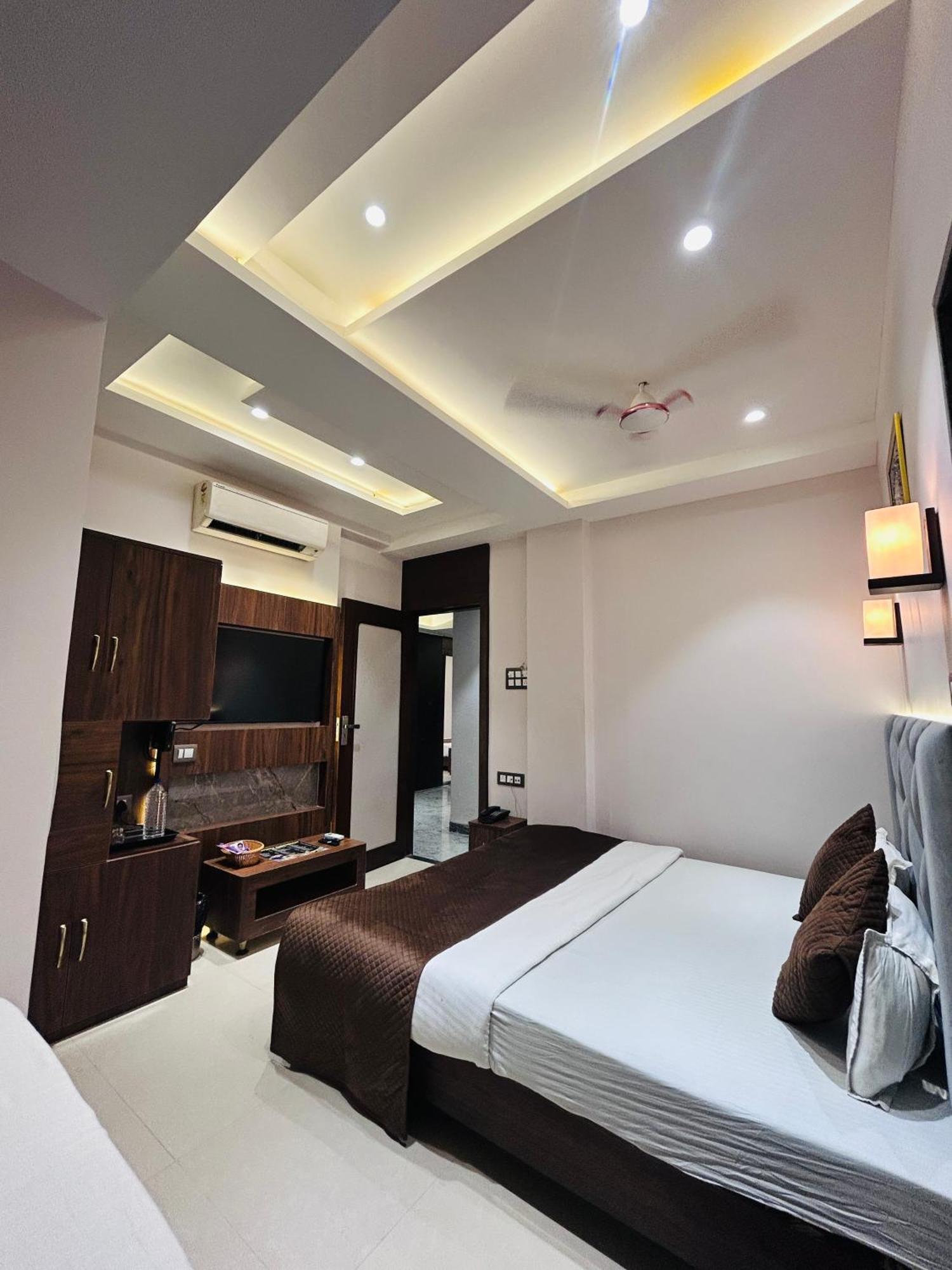 Care Residency Hotel 3*