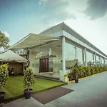 Pride Hotel & Convention Centre Indore