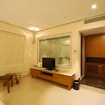 Click Hotel Sapphire Star Indore