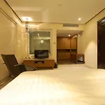 Click Hotel Sapphire Star Indore