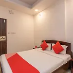 Oyo 3205 Hotel New Luxury Royale