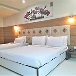 Cherrystay Kiran Inn