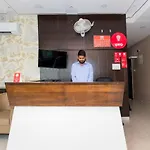 Oyo 5253 Hotel Orange Lily