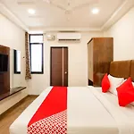 Oyo 71689 Hotel S Pride