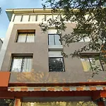 Itsy By Treebo - Utsav Suites