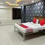 Oyo 88521 Hotel Swagstay