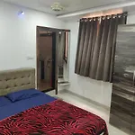 Hotel Rb Palace