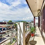 Fabhotel Santoor Geeta Bhawan Square