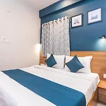 Super Oyo Collection O 81793 Hotel Staywell