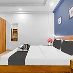 Collection O 88045 Hotel Rush Imperial
