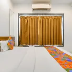 Fabhotel Regal Regency