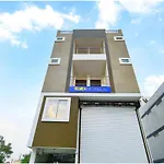 Fabhotel Dr Greens