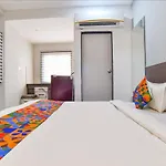 Fabhotel Dev\'S Inn
