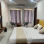 Hotel Suraj