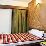 Paradise Hotel