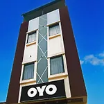 Oyo Flagship Hotel Blue Tick