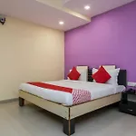 Oyo Flagship Hotel Golden Leaf