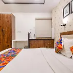 Fabhotel Shree Ram Palace