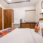 Fabhotel Shree Ram Palace