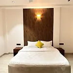 Andaz Premium Luxe Villa - By Hyphn