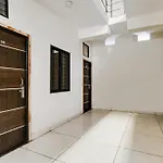 Oyo Flagship Hotel Zoyo