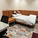 Hotel Sajanshree