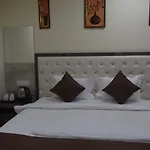 Hotel Magnet