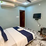 Hotel Abhinandan