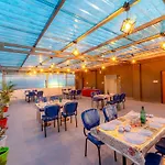 Treebo Pure Earth Stay, Vijay Nagar