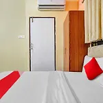 Hotel O Honey Palace In