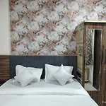 Hotel O The Wings