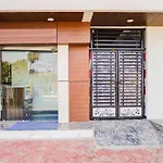 Super Hotel O Brilliant Convention Centre Formerly Madhur Shree