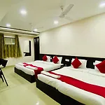 Hotel Diamond Residency