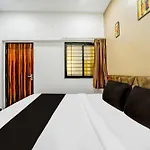 Hotel O Katyayani