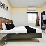 Hotel O Golden Valley