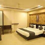 Prashant Hotel