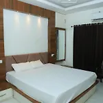 Hotel Lion\'S Bnb