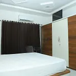 Hotel Lion\'S Bnb