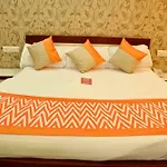 Fabhotel Kings Park A.B. Road
