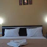 Linear Inn
