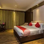 Capital O 13104 Hotel 25 Hours