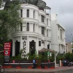 Hotel Apna Avenue