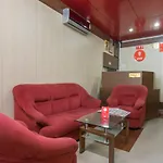 Oyo 11945 Hotel Glory Palace